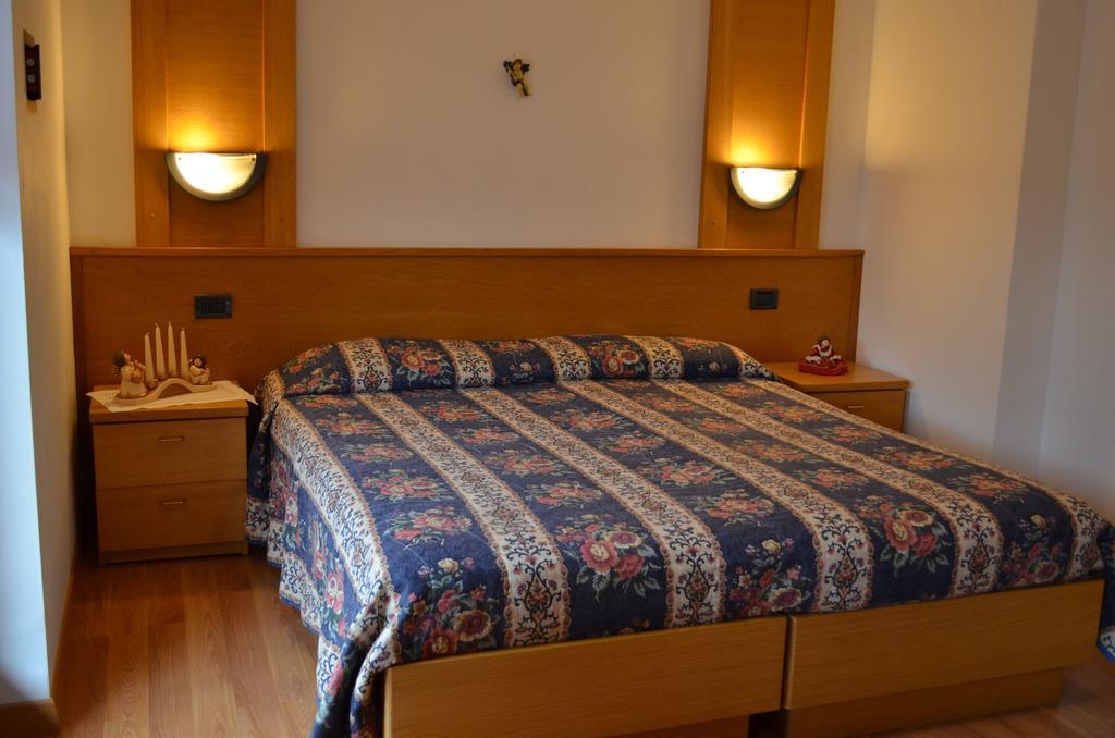 Residence Antares Andalo Habitación foto
