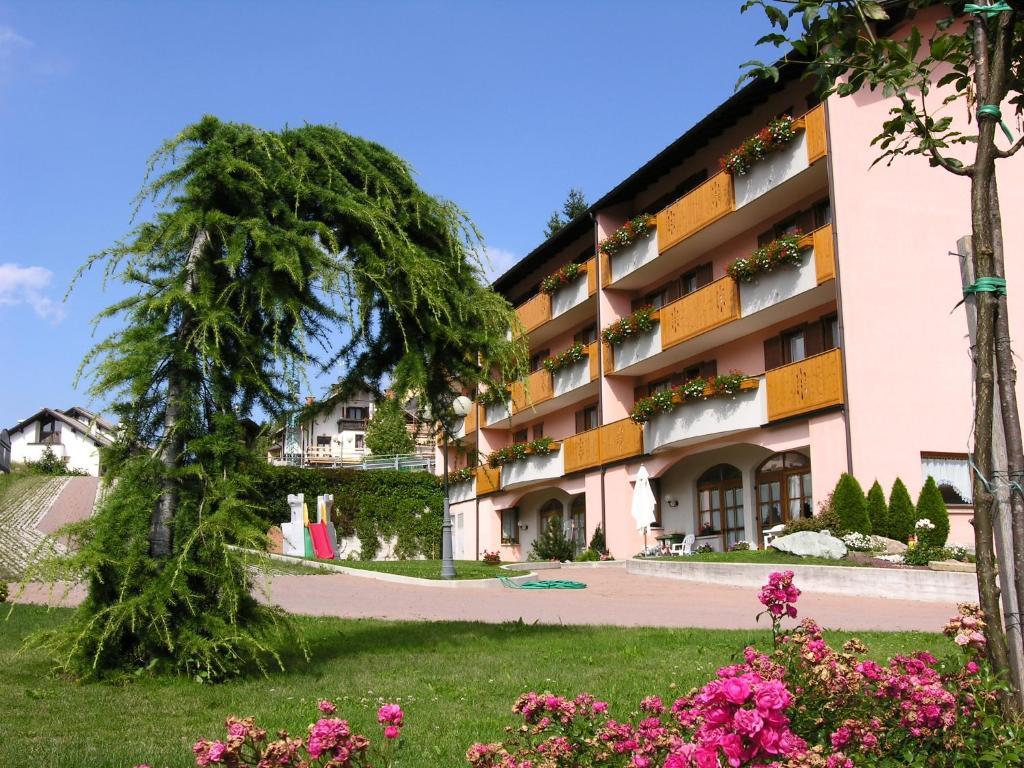 Residence Antares Andalo Exterior foto